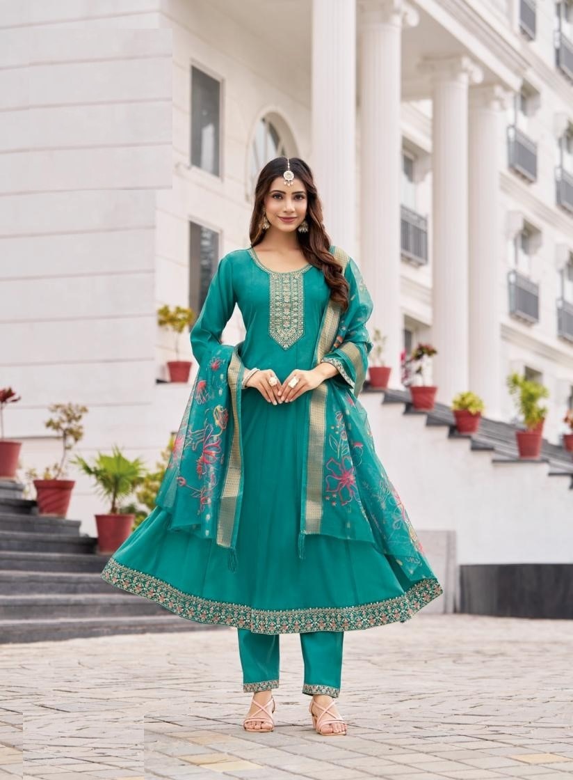 Roman Silk Embroidered Anarkali Style Kurta Set 5001