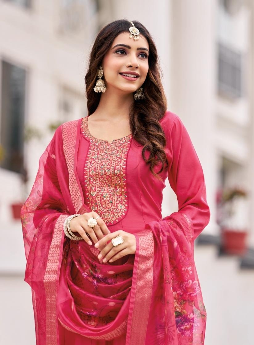 Roman Silk Embroidered Anarkali Style Kurta Set 5001