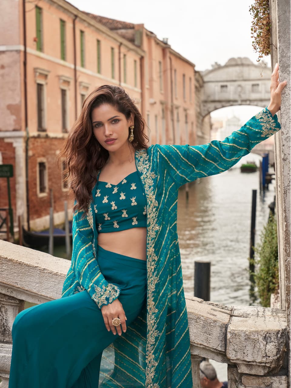 Wedding Collection Indo-Western Free Size Upto 42 Crop Top, Skirt & Shrug Set 10100