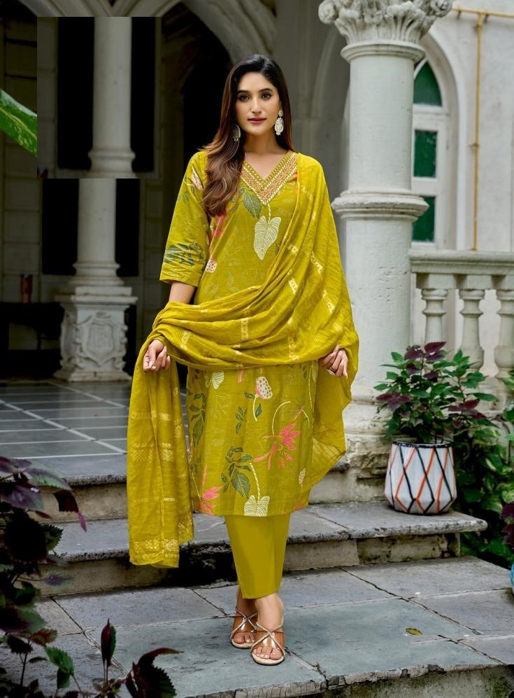 Casual Wear Floral Prints Vetican Silk Suit 4001