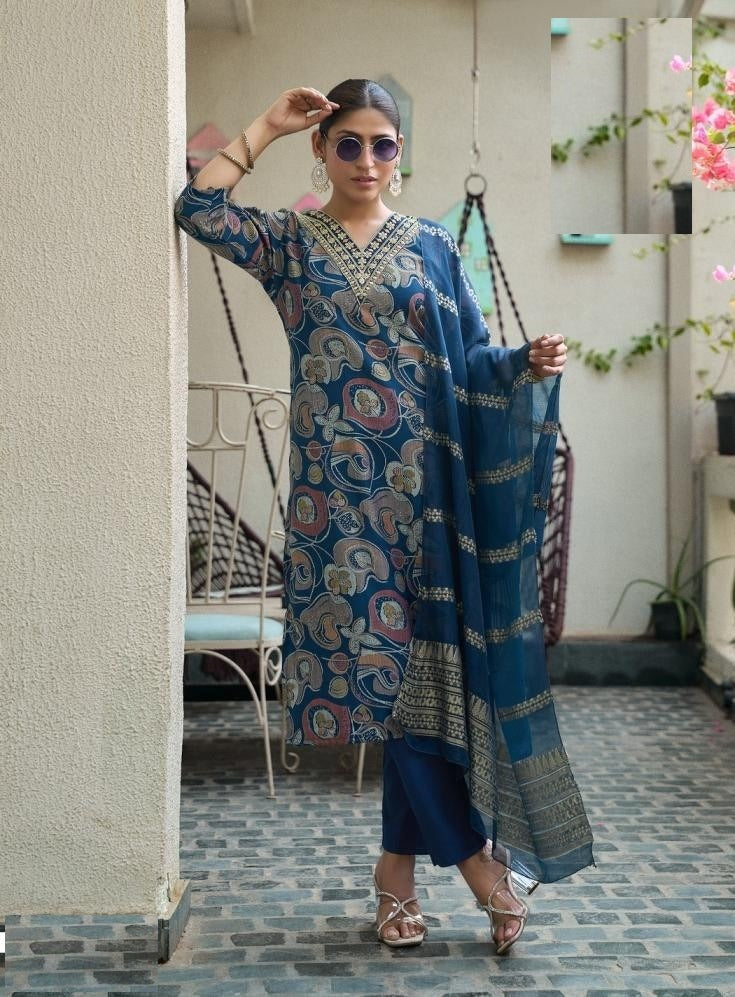 Casual Wear Digital Prints Vetican Silk Suit 5001