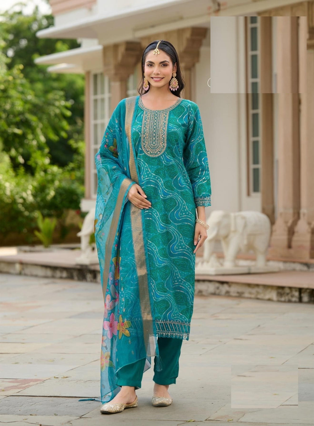 Traditional Look Bandhani & Leriya Print With Embroidery Salwar Suit 2001